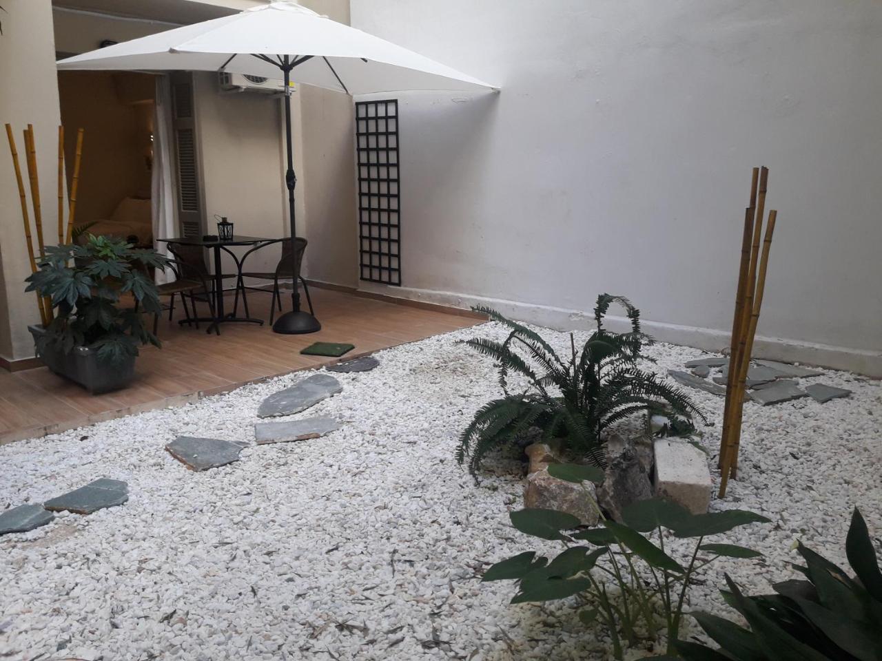 Studio Posh With Garden In Kolonaki Афины Экстерьер фото